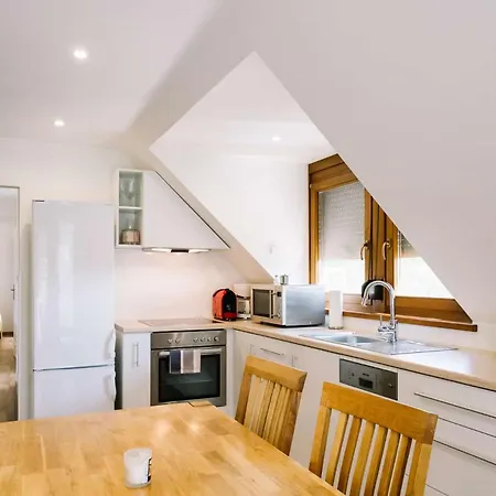 Diofa アパートホテル ケストヘイ